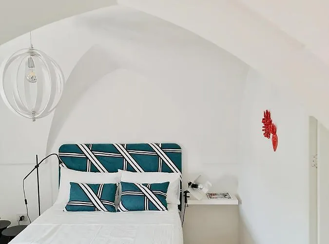 アパート A Casa Di Ro オストゥーニ